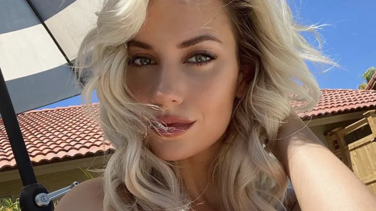 Slikala se u jako vrućem izdanju i zapalila internet