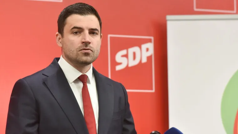 'Glas za HDZ je glas za korupciju'