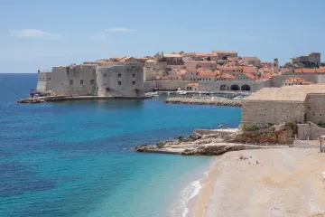 Pa nije baš tako, ali cijene su dosta niže...