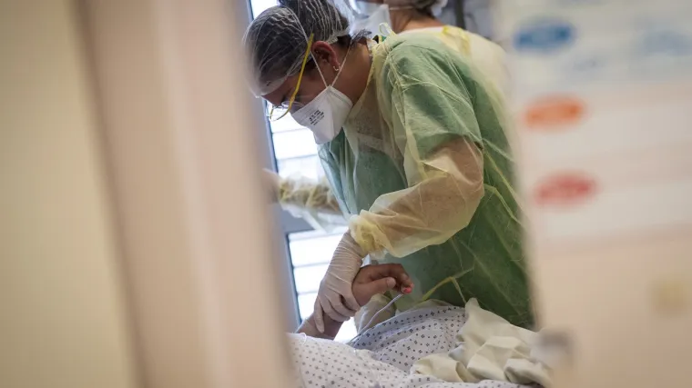 MOŽDA SE VIRUS NEĆE VRATITI; Crna Gora prva 'korona free' država u Europi; U Hrvatskoj jedan novozaraženi