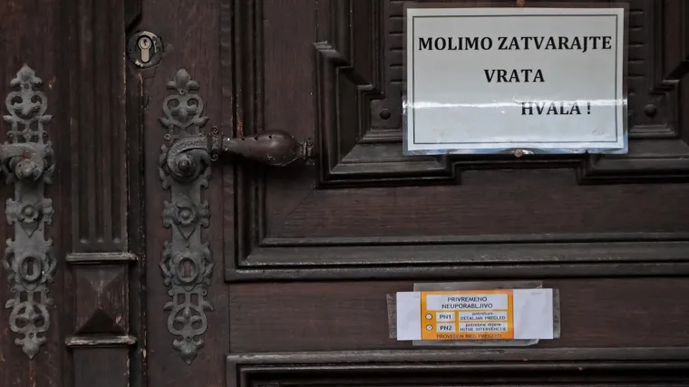 Neka HDZ prestane mrcvariti djecu, roditelje i obrazovanje, 21 &scaron;kola u Zagrebu je neuporabljiva