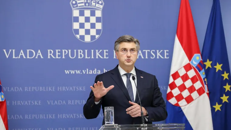 Plenković: 'Uvid u novinarsku komunikaciju nitko iz Vlade ne može i ne smije imati'