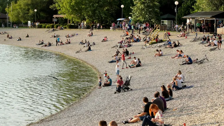 Nova pravila: Evo koliko ljudi smije biti u zatvorenom prostoru, a koliko na otvorenom