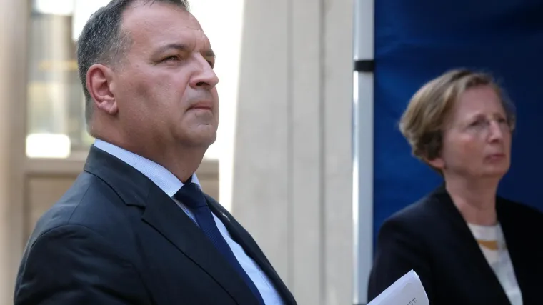 U Hrvatskoj  jedan novooboljeli, u Splitu preminuo mu&scaron;karac koji je bio na respiratoru