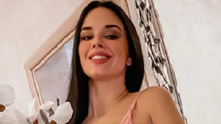 Ivana Knoll pokazala atribute u donjem rublju