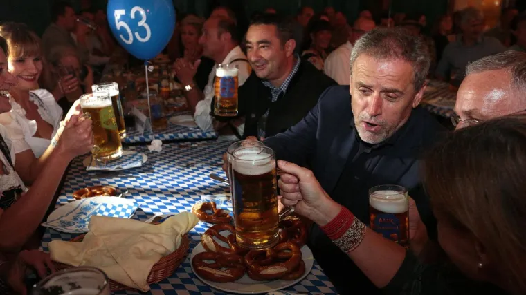 'On nije samo gradonačelnik, on je apsolutni bog u gradu Zagrebu'