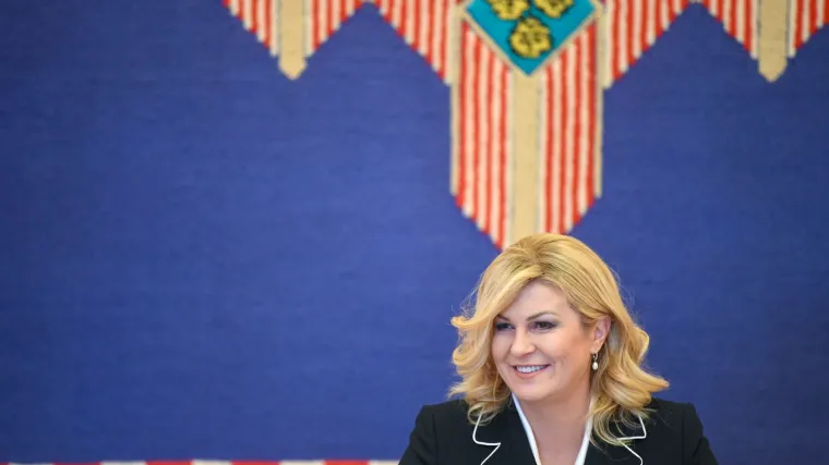 Grabar-Kitarović: 'Nastavimo u zajedni&scaron;tvu uređivati Hrvatsku kakvu zaslužuju na&scaron;a djeca i unuci'