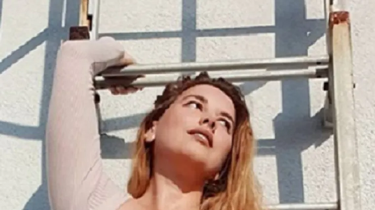 Bujne grudi jedva je zauzdala: 'Bomba si, ženo'&nbsp;