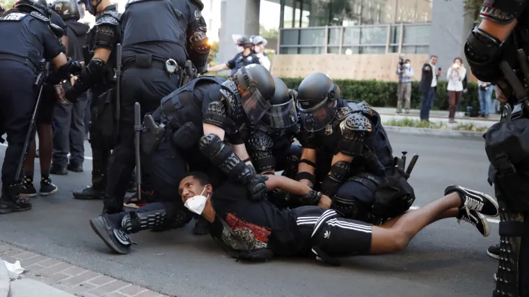 Europska unija &scaron;okirana i zgrožena ubojstvom Georga Floyda: 'Svaki život je važan, bio bijeli i crni'