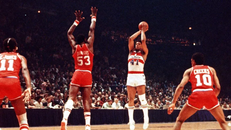 Pet puta je igrao All-Star utakmicu, član je Kuće slavnih