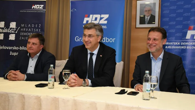 Plenković očekuje 6 mandata u Jandrokovićevoj izbornoj jedinici: 'Puno smo učinili za ovu županiju'