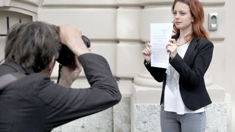 CMS prijavio policajce: 'Žrtve, među kojima i djeca, pretrpjele su mučenje, posprejali su ih...'