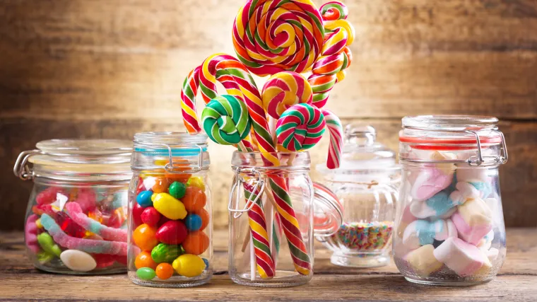 Kad ministrica prolupa! Smijenjena nakon &scaron;to je htjela kupiti slatki&scaron;a za gotovo 15 milijuna kuna