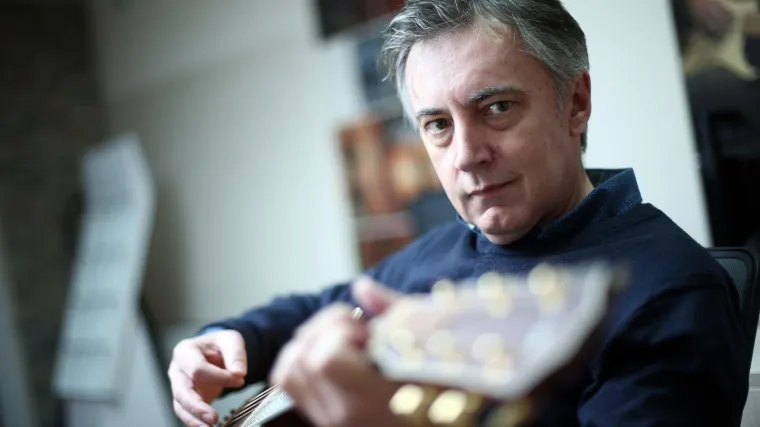 'Ništa nije sporno. Istina, svirao sam gitaru u klubu muzičke omladine, ali...'