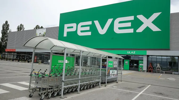 Pevex ostvario 2,1 milijardu kuna prihoda i 160,7 milijuna kuna neto dobiti