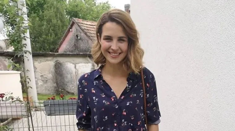 Fanovi u transu joj poručili: 'E, daj malo podigni suknju'