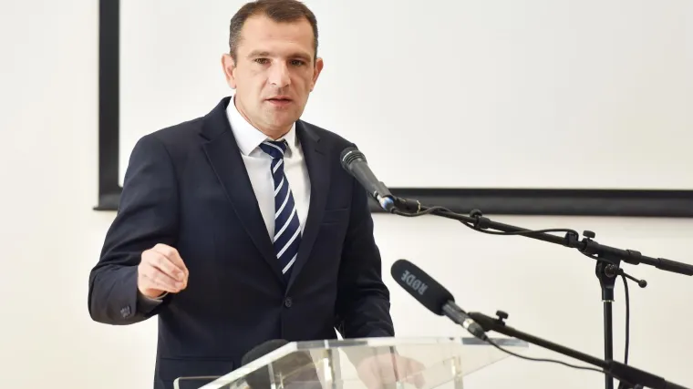 Bit će nezavisni kandidat na listi Restart koalicije