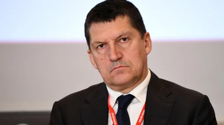 Vraća se u politiku nakon 20 godina