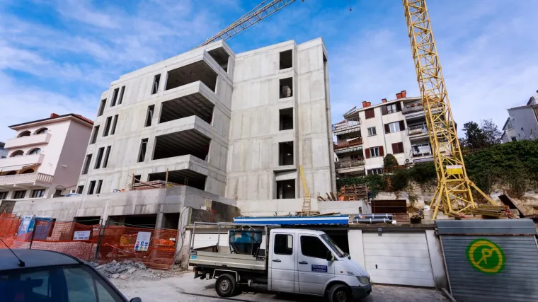 Kriza? Ma kakva kriza: Stanovi niču kao gljive poslije ki&scaron;e, a kupaca nikad vi&scaron;e