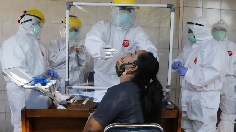 Raste strah od drugog vala: Zbog ublažavanja mjera moglo bi doći do novog ciklusa koronavirusa