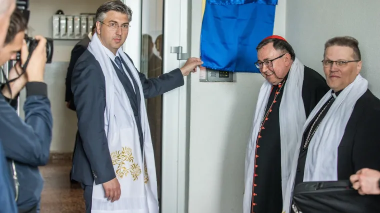 Plenković: 'Bjegunac Bernardić očito nema ni snage ni hrabrosti izaći na sučeljavanje'