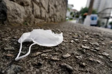 Sa strahom od novog vala pandemije, raste rizik nove karantene