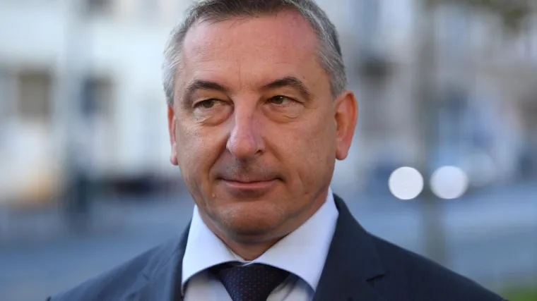 'Dok se drugi svađaju, mi radimo, mi gradimo'