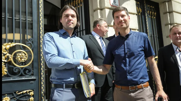 Sinčić i Pernar kao nekad, rame uz rame: 'Mi smo noćna mora HDZ-u i SDP-u, kriminalcima i lopovima'