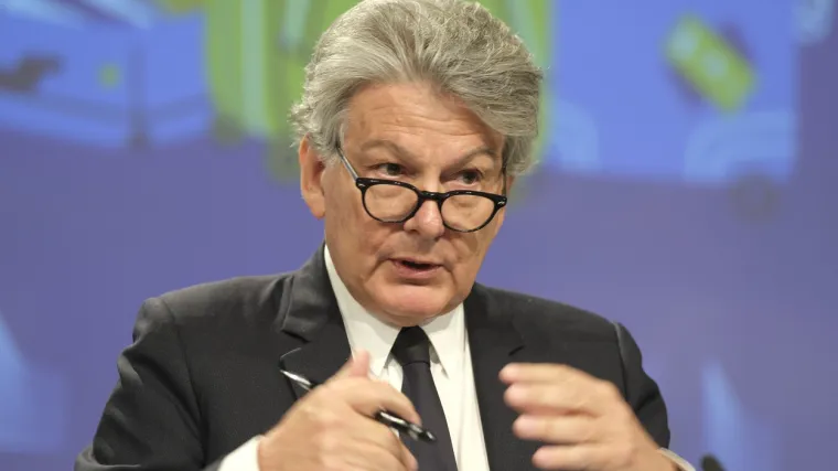 Platforma na kojoj se mogu naći praktične informacije o granicama, prijevozu, uslugama, mjerama...