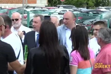 Volove smo 30 godina gledali na saborskim sjednicama, a Škoro ih je odlučio približiti narodu