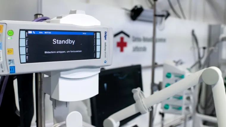 U BERLINU: U karantenu stavljeno vi&scaron;e stotina stanovnika zgrade: 'Ovo je nova dimenzija &scaron;irenja zaraze!'