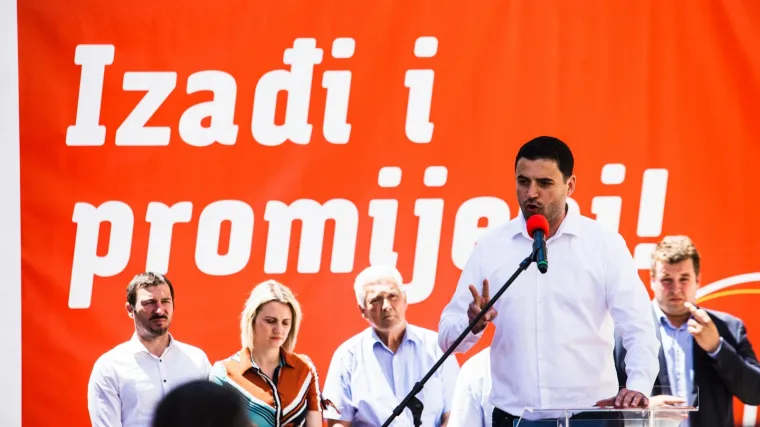 Bernardić u Splitu otkrio prioritete i poručio: 'Nastavljamo pobjednički put za promjene i novi početak RH'