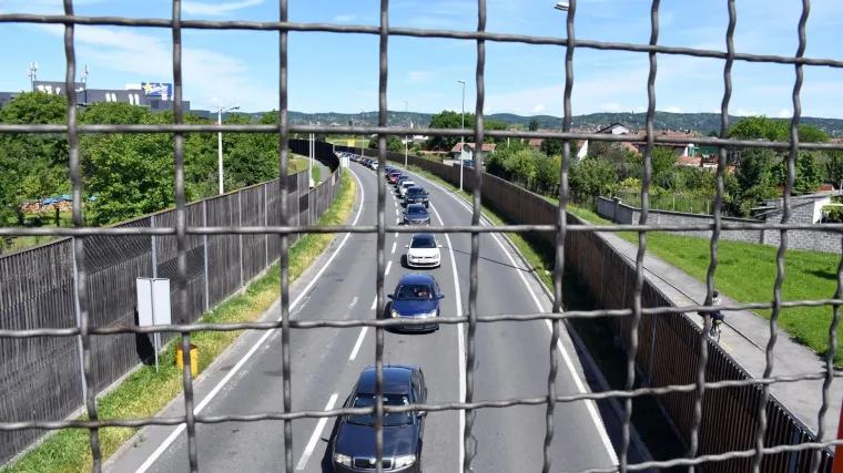 Ministar policije reagirao nakon zaraženih u Srbiji i BiH, svatko tko ulazi u Hrvatsku mora imati poseban papir