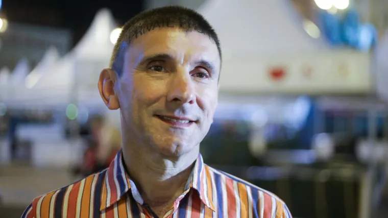 Stožer s ovime neće biti sretan, u jeku korone ljudi masovno jednu žlicu stavljali u usta