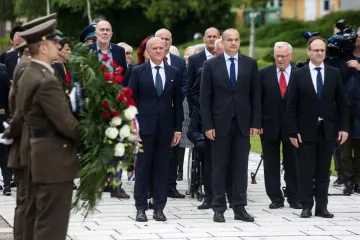 Na Mirogoju položeni vijenci u povodu Dana antifašističke borbe