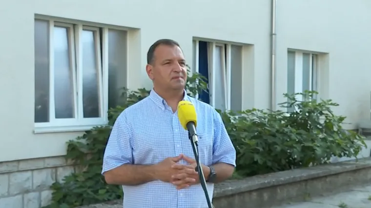 Bero&scaron; se iz Dalmacije vraća u Zagreb: 'Idem na sastanak Stožera, stanje je pod kontrolom'