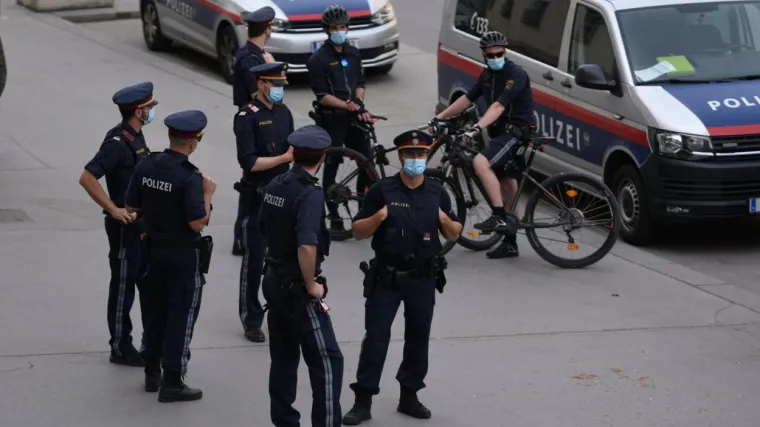 'Pogledao ih je ravno u oči, bilo je vrlo glasno'