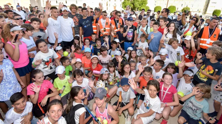 Kako se dogodio propust u Zadru? Epidemiolozi su se hvatali za glavu u strahu od posljedica