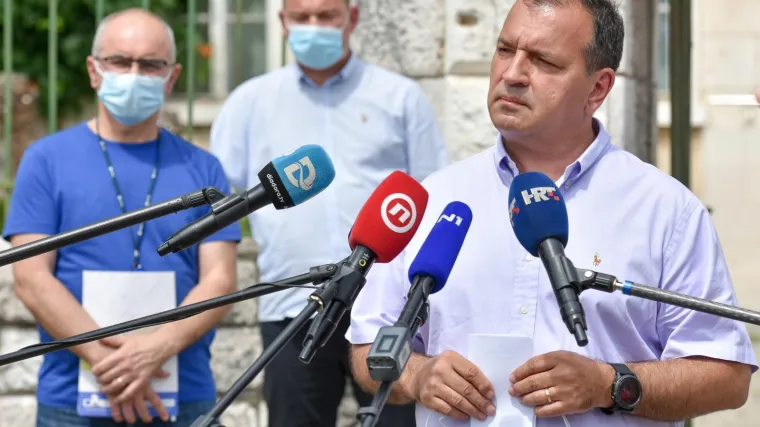 'Draži ste mi ovako kao ministar i čovjek, a ne kao političar'