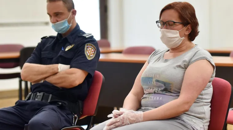 Srnec poku&scaron;ala dokazati da se zamrzivač nije mogao otvoriti, tužiteljica: 'Ovo vi&scaron;e nema smisla'