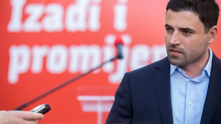 'Alergija me ubija, ispričavam se'