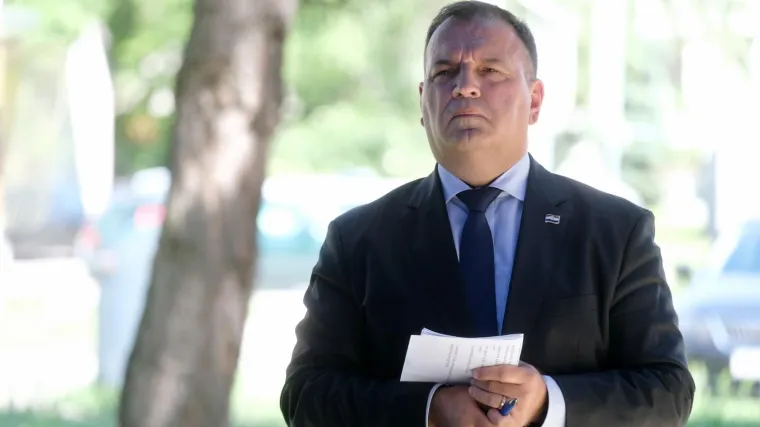 Bero&scaron;: 'Stižu upute za za&scaron;titu bolničkog sustava od prodora virusa'