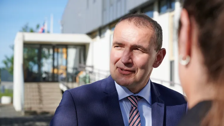Islanđani su ponovno izabrali Johanessona za predsjednika