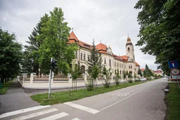 Od 150 oboljelih u županiji, 120 ih je iz tog grada