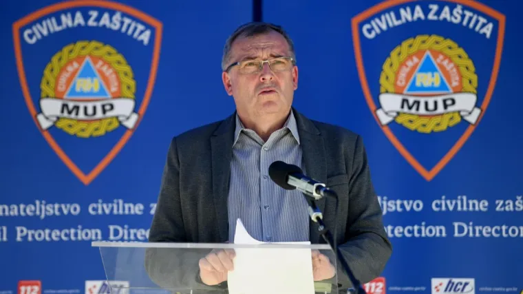 52 novozaraženih, Božinović pojasnio režim na granicama i otvaranje prema BiH