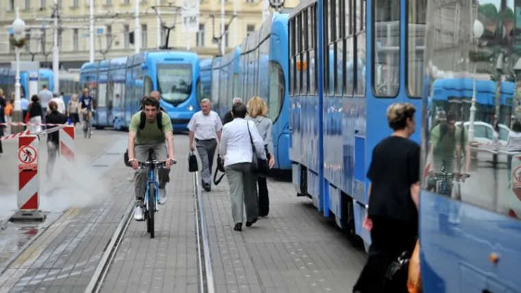 Nakon potresa ljetni red vožnje: Tramvaji od četvrtka ponovno voze preko Trga bana Jelačića