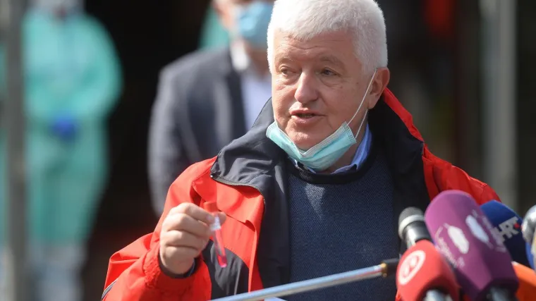 'Na rubu smo snaga, nitko ne radi ispod 12 sati dnevno'; Otkrio jedini način preveniranja zaraze