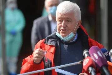 'Na rubu smo snaga, nitko ne radi ispod 12 sati dnevno'; Otkrio jedini način preveniranja zaraze