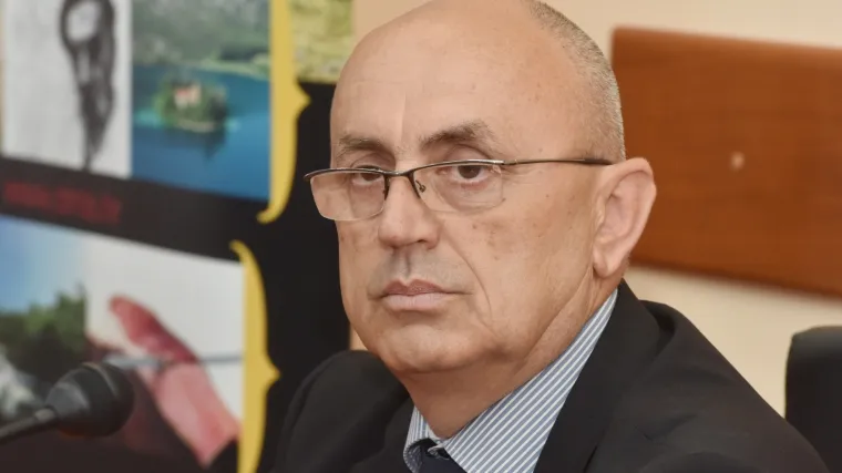 Gradonačelnik Drni&scaron;a i obitelj u samoizolaciji: 'Jedan član moje obitelji bio je u kontaktu s oboljelim'