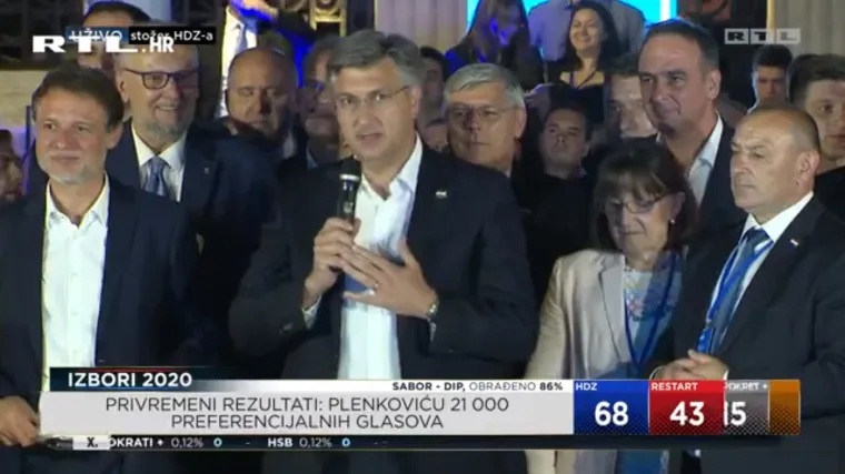 Pobjednički govor Plenkovića: 'Sutra ujutro krećemo svim srcem raditi za Hrvatsku'